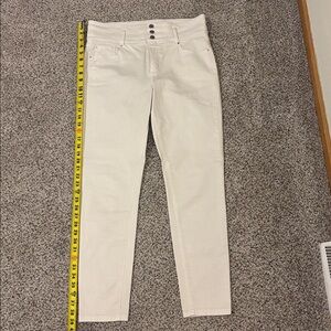 Ann Taylor Cream High-Waisted Pants.  Skinny jeans with stretch.